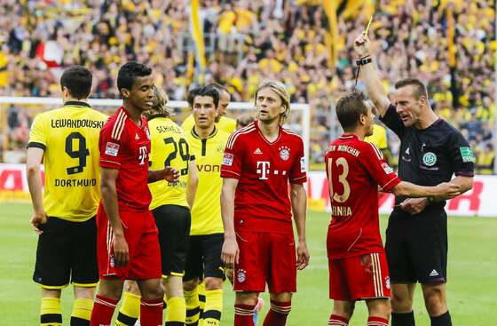 Als der FC Bayern letztmals GEGEN den Deutschen Meister spielte