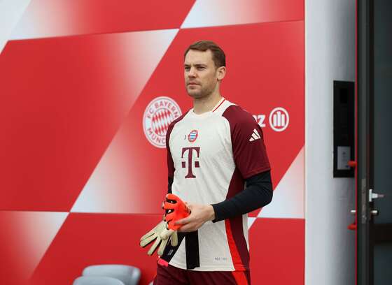 BayernRückkehrer bereit für Gladbach Neuer und Co zurück im Training